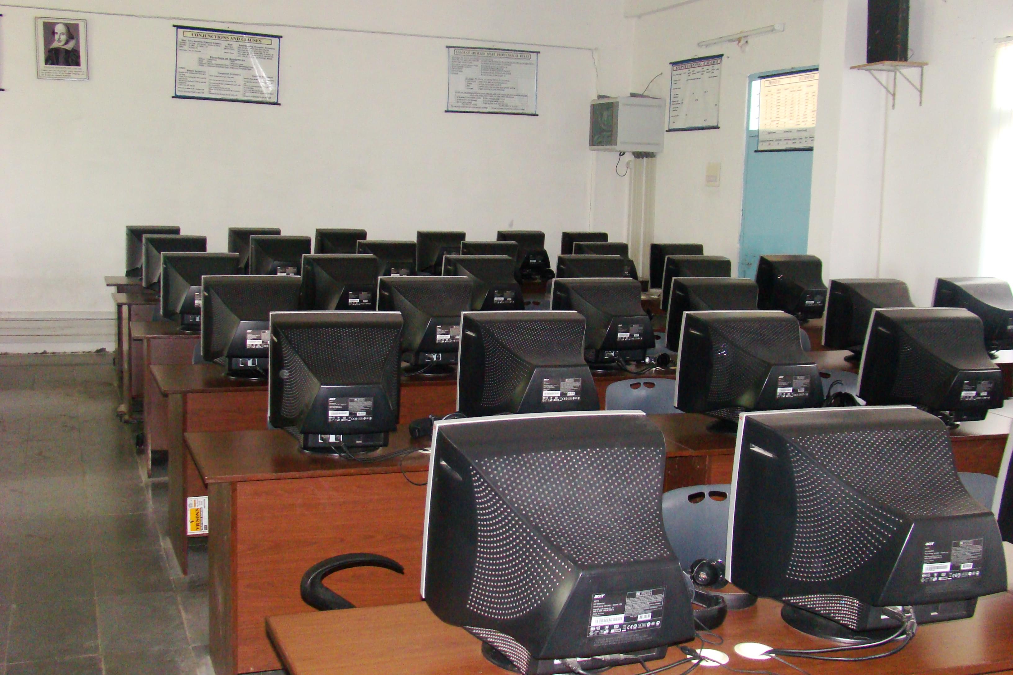 Madhira Institute of Technology & Science Suryapet  Library and classrooms photo 1